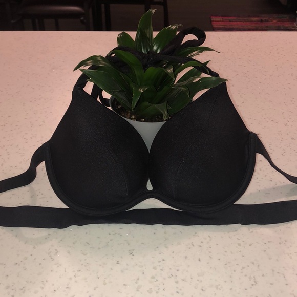 Victoria’s Secret Black Push-Up 32C Bikini Top - Picture 4 of 5